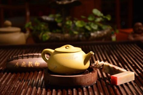 甲亢茶疗新选择养生茶饮助康复